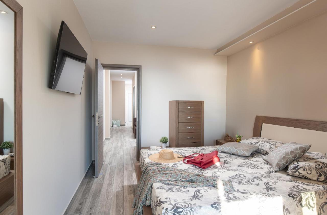 Sunset Studios - Suites With Seaview & Back Side Apartements Toroni Exteriör bild