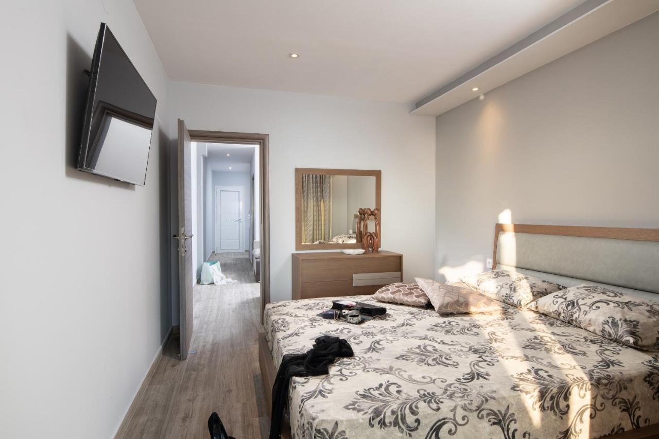 Sunset Studios - Suites With Seaview & Back Side Apartements Toroni Exteriör bild