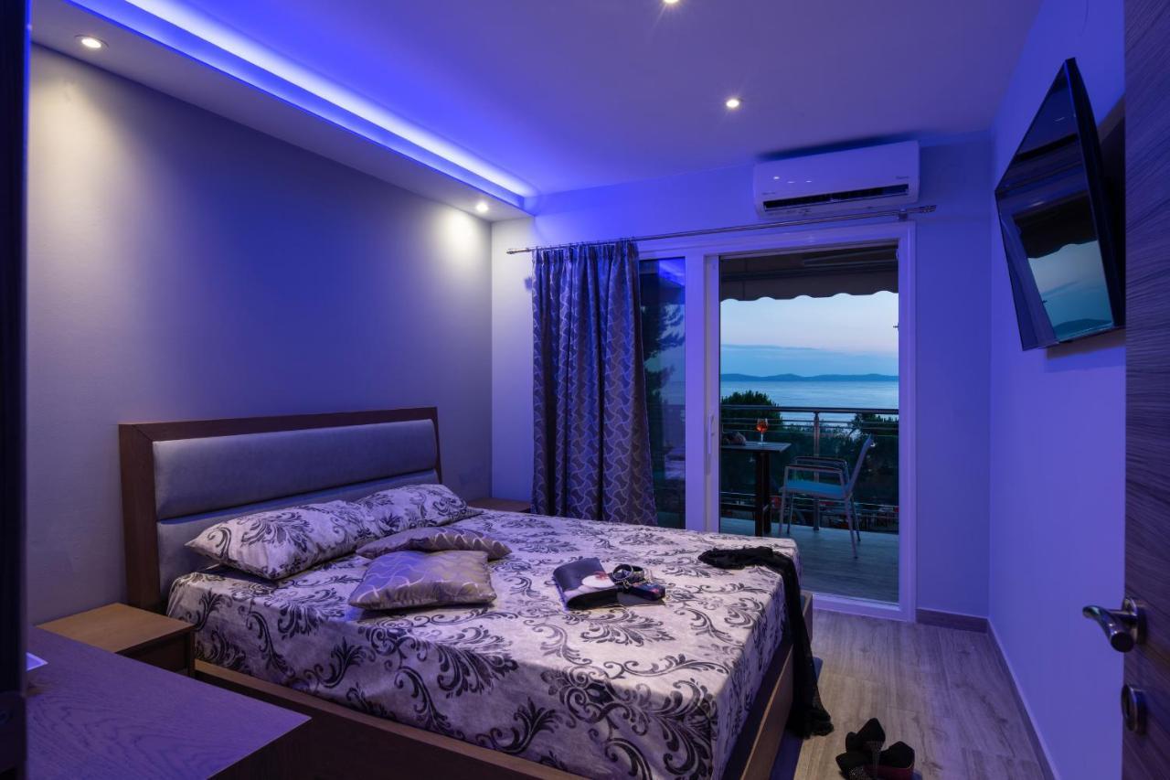 Sunset Studios - Suites With Seaview & Back Side Apartements Toroni Exteriör bild
