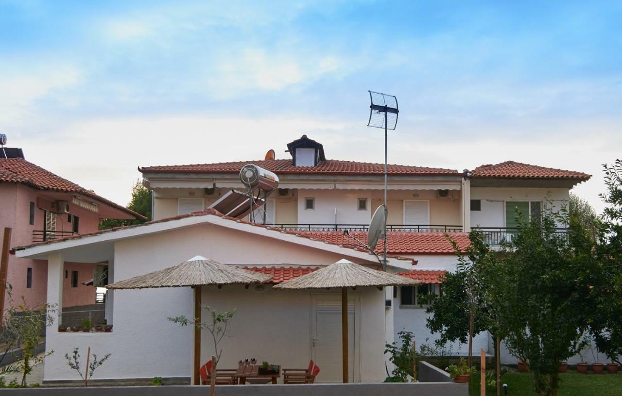 Sunset Studios - Suites With Seaview & Back Side Apartements Toroni Exteriör bild