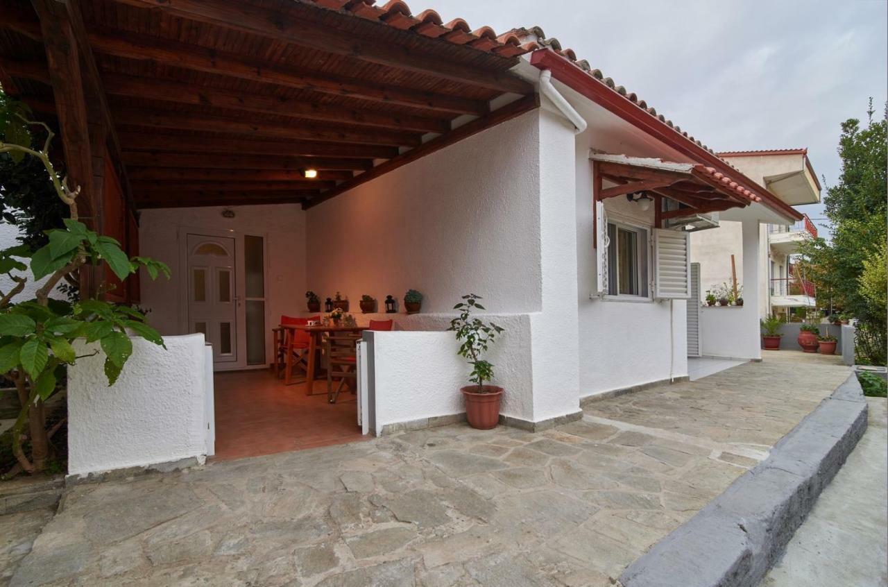 Sunset Studios - Suites With Seaview & Back Side Apartements Toroni Exteriör bild