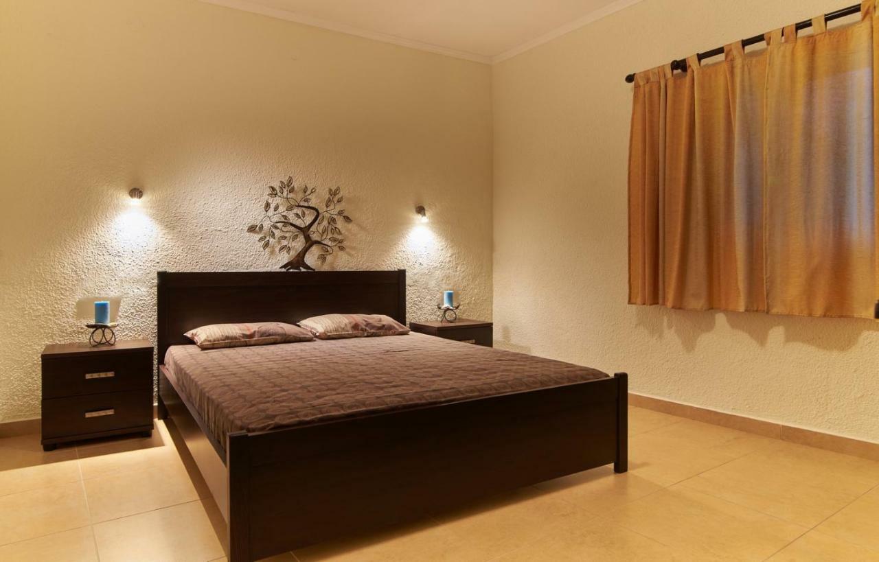 Sunset Studios - Suites With Seaview & Back Side Apartements Toroni Exteriör bild