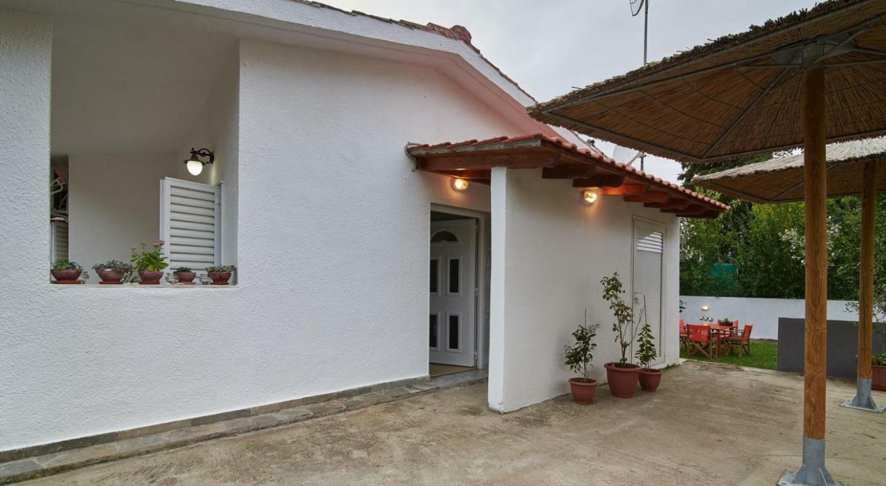 Sunset Studios - Suites With Seaview & Back Side Apartements Toroni Exteriör bild